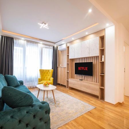 Apartment 5 Star Lukavica Dış mekan fotoğraf