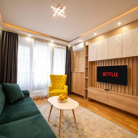 Apartment 5 Star Lukavica Dış mekan fotoğraf
