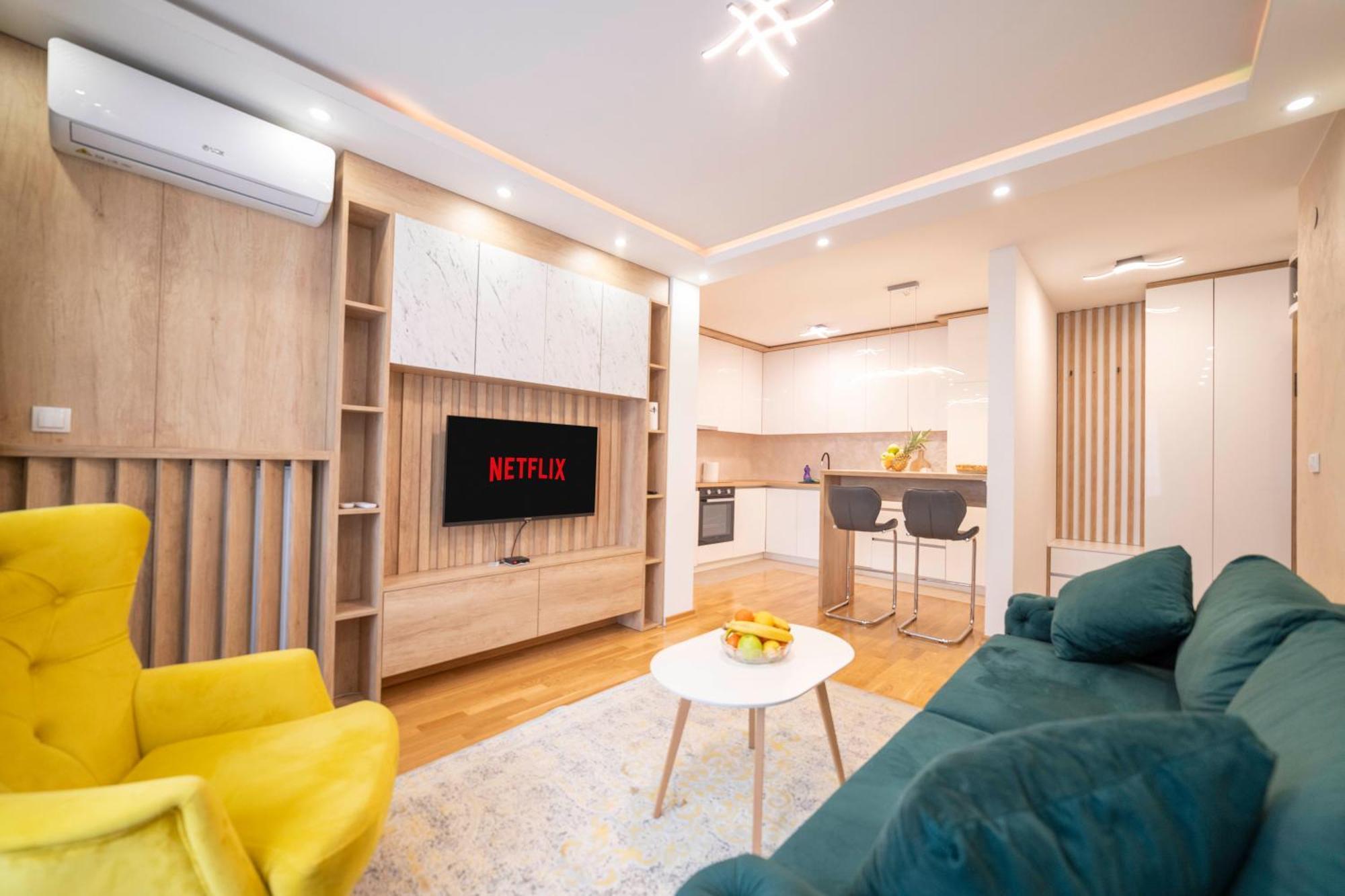Apartment 5 Star Lukavica Dış mekan fotoğraf