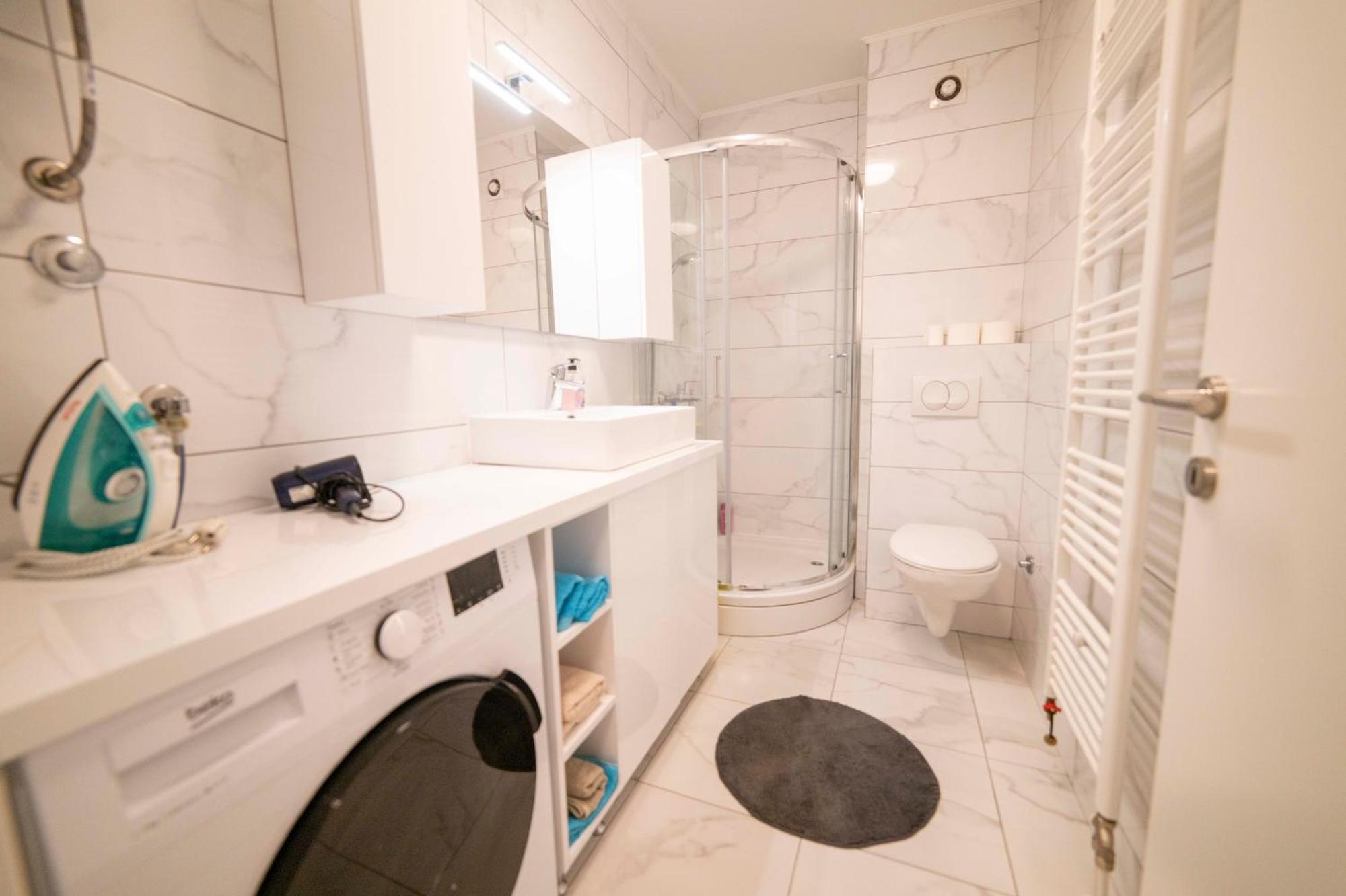 Apartment 5 Star Lukavica Dış mekan fotoğraf
