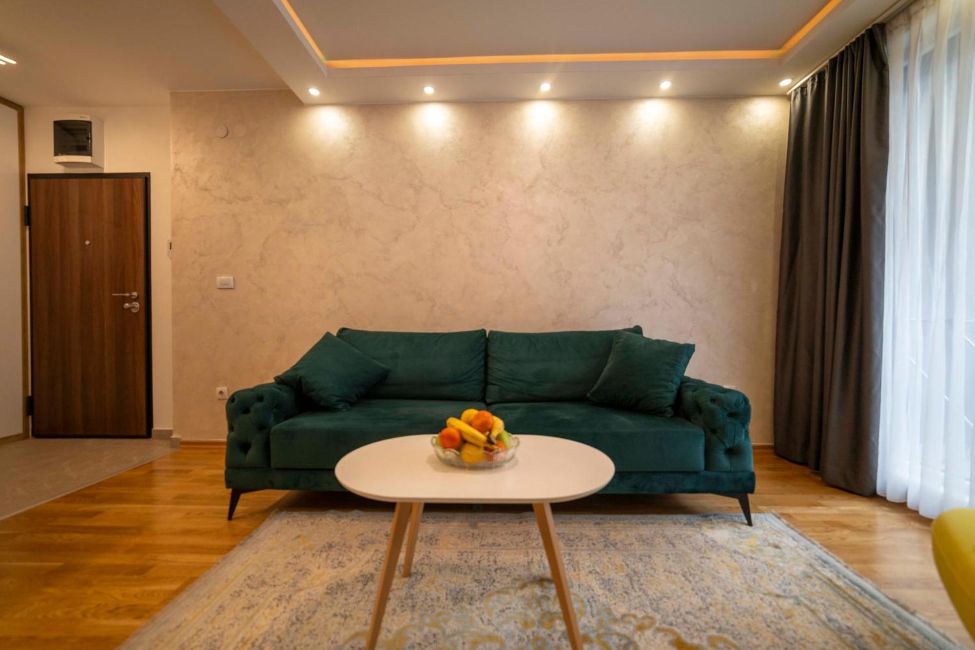 Apartment 5 Star Lukavica Dış mekan fotoğraf